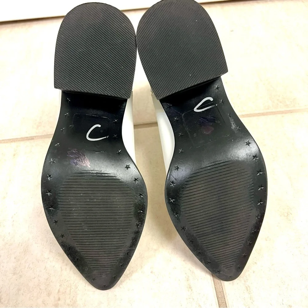 STEVE MADDEN Audience Bootie in Bone Croc at Revolve women’s size 6M